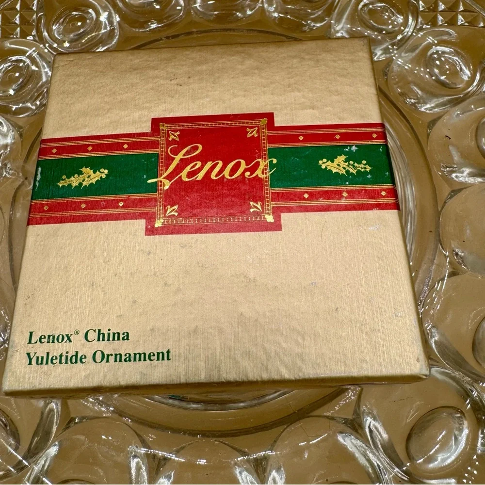 Lenox 1987 yuletide